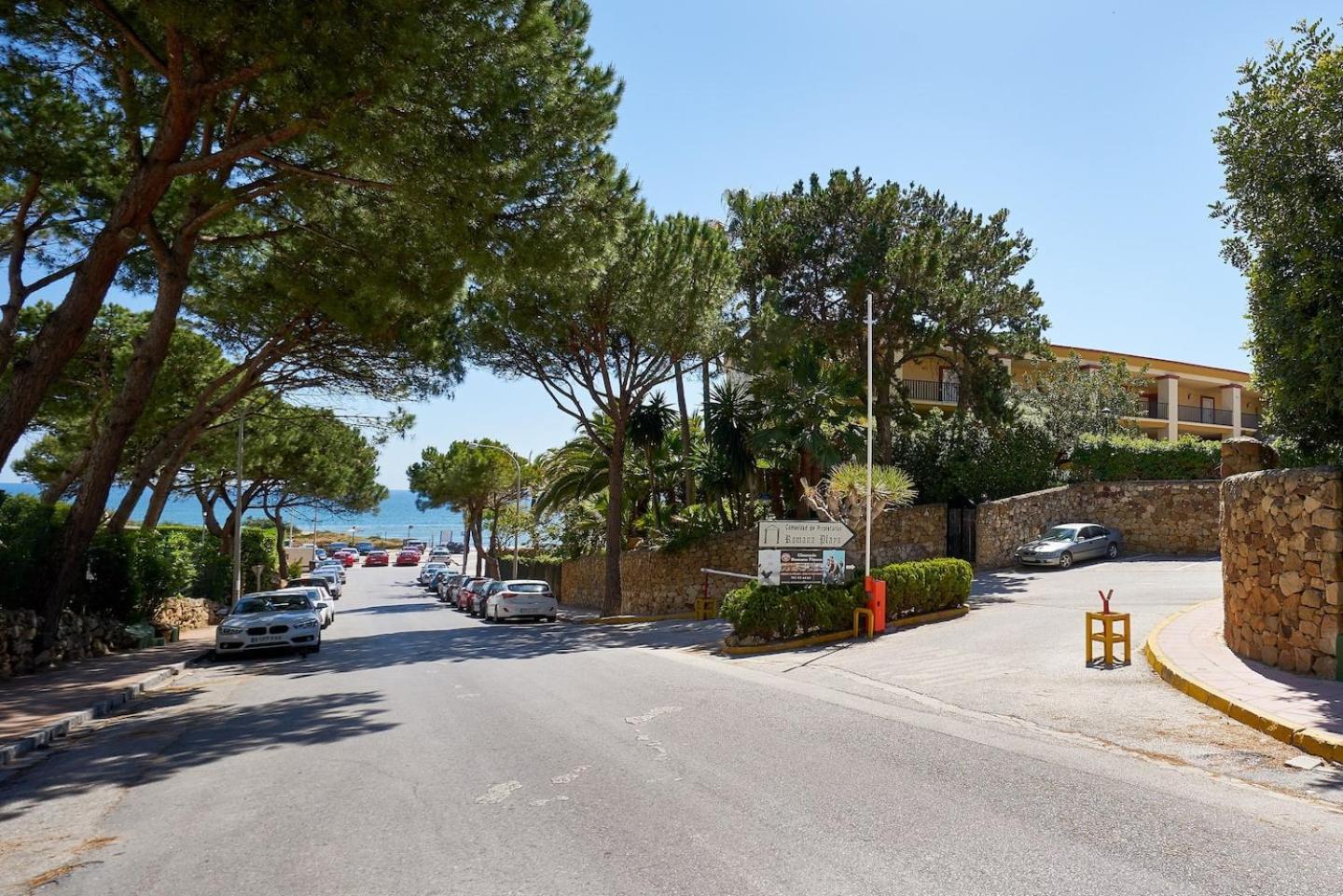 Oleholidays 526 Romana Playa Vistas Al Mar Apartment Marbella